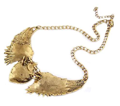 Exaggerated Heart Wings Vintage Necklace - Wholesale Metal
