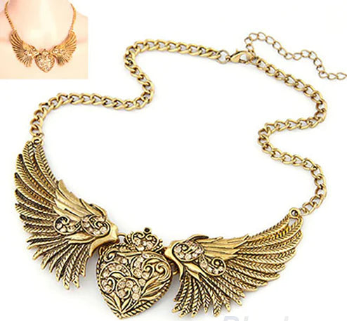 Exaggerated Heart Wings Vintage Necklace - Wholesale Metal