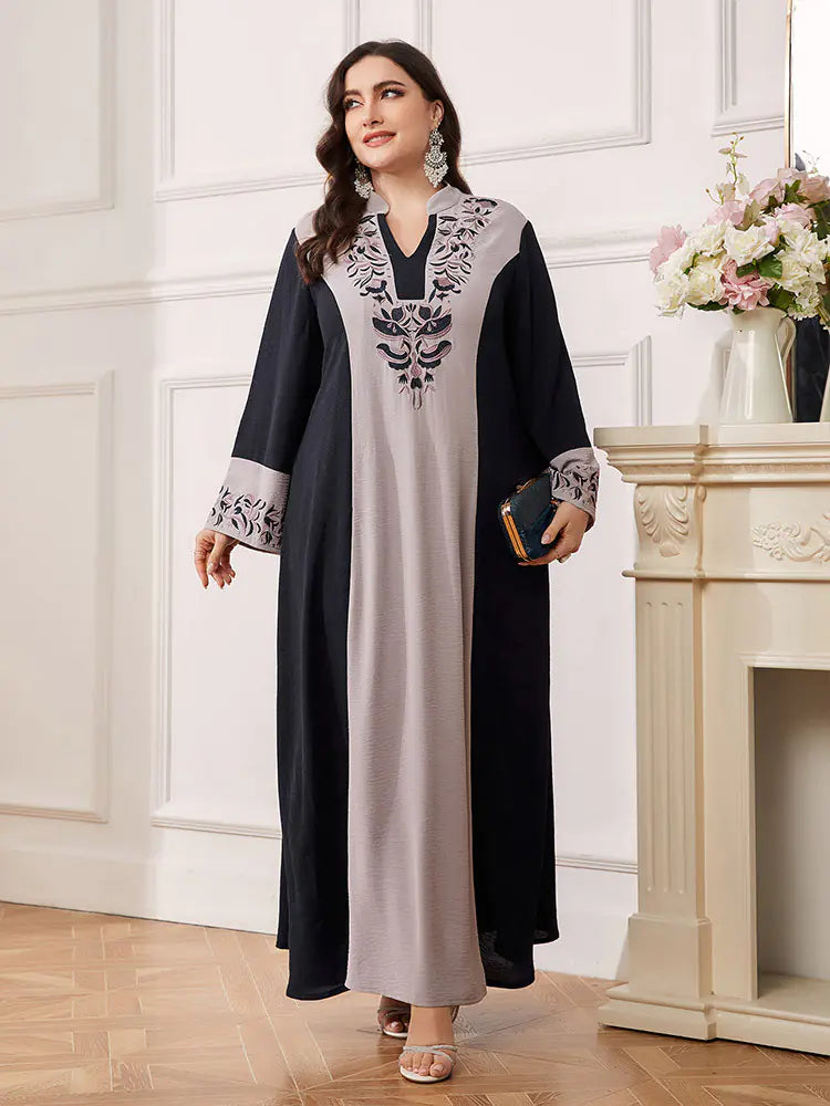 Plus Size Color Block Women's Robe with Embroidery