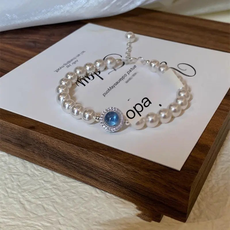 Aquamarine Pearl Bracelet with Unique Design